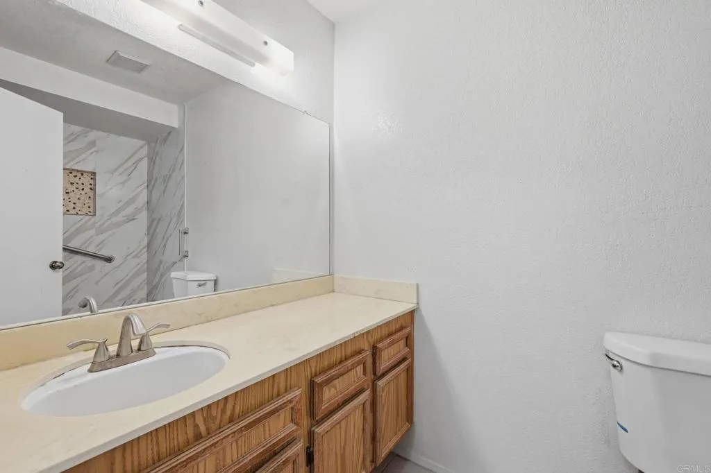 2040 Cerrissa Court, #C, San Diego, CA 92154