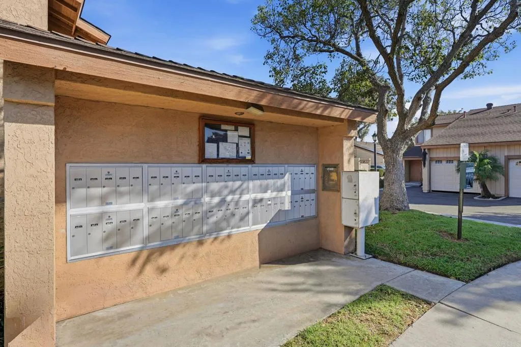 2040 Cerrissa Court, #C, San Diego, CA 92154