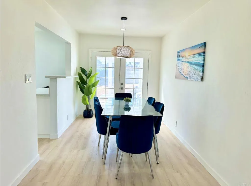 429 Garfield Street, Oceanside, CA 92054 429 Garfield Street, Oceanside, CA 92054