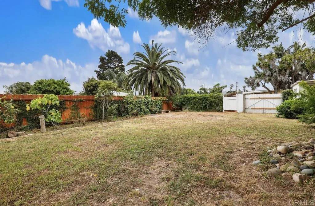 429 Garfield Street, Oceanside, CA 92054 429 Garfield Street, Oceanside, CA 92054