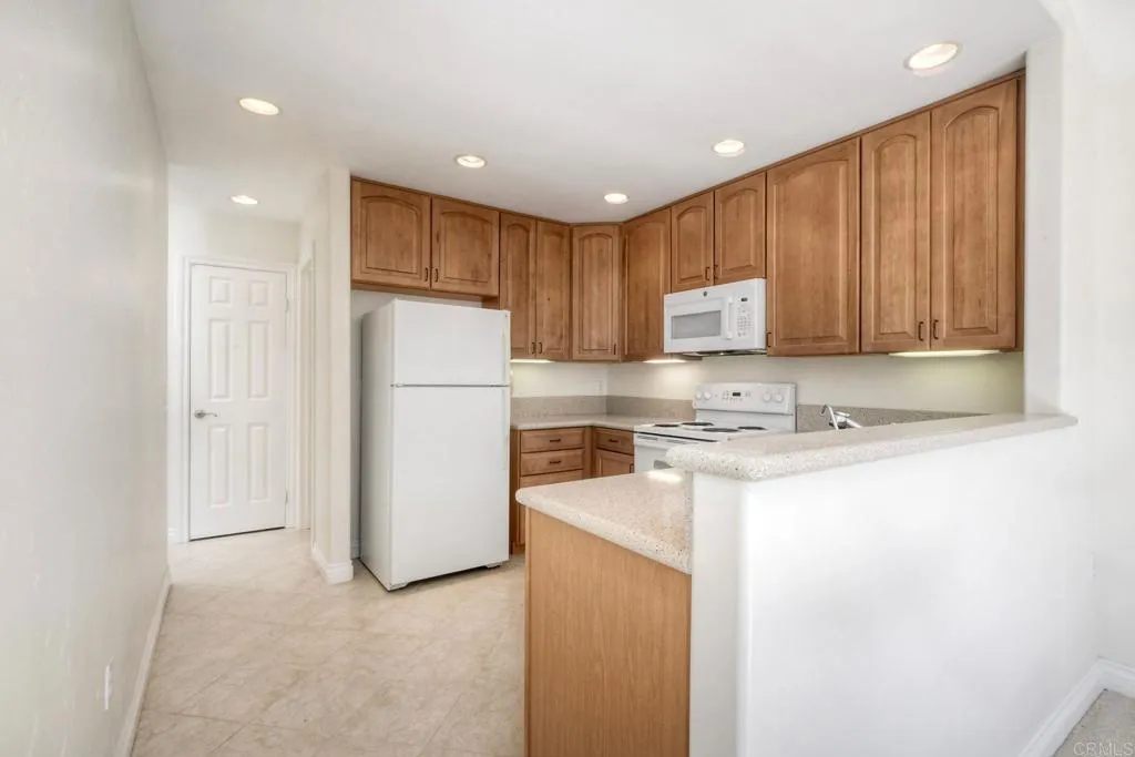 2702 Via Plato, Carlsbad, CA 92010