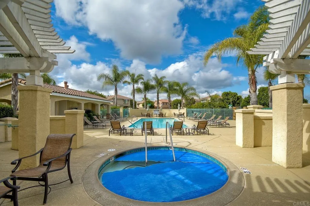2702 Via Plato, Carlsbad, CA 92010