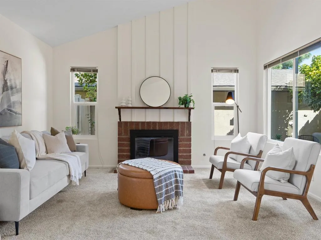 631 Persimmon Way, Oceanside, CA 92058