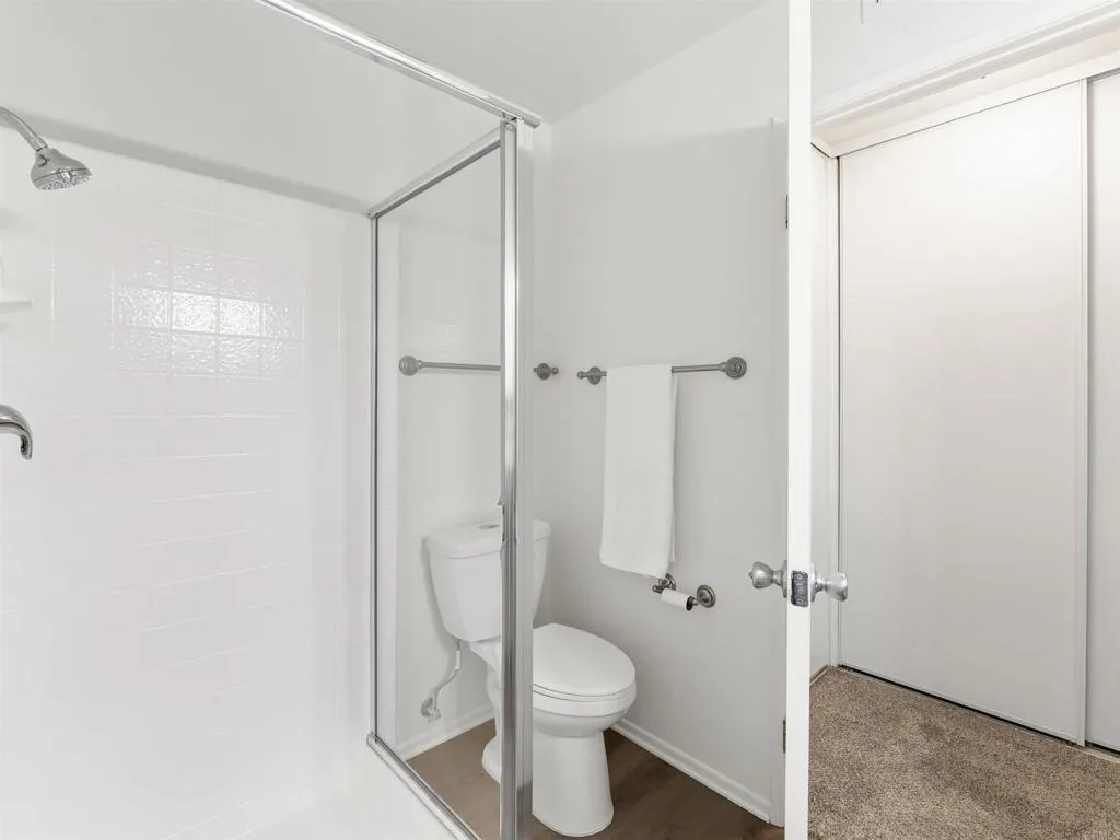 631 Persimmon Way, Oceanside, CA 92058