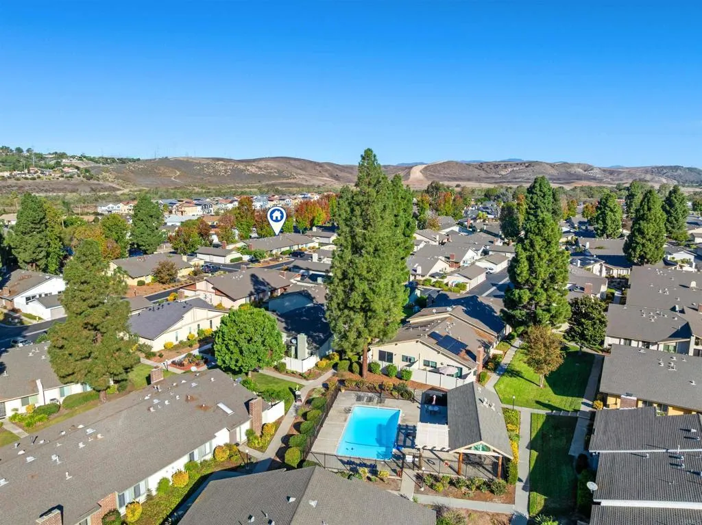 631 Persimmon Way, Oceanside, CA 92058
