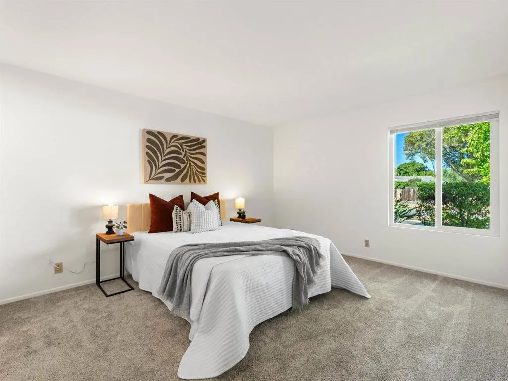 631 Persimmon Way, Oceanside, CA 92058