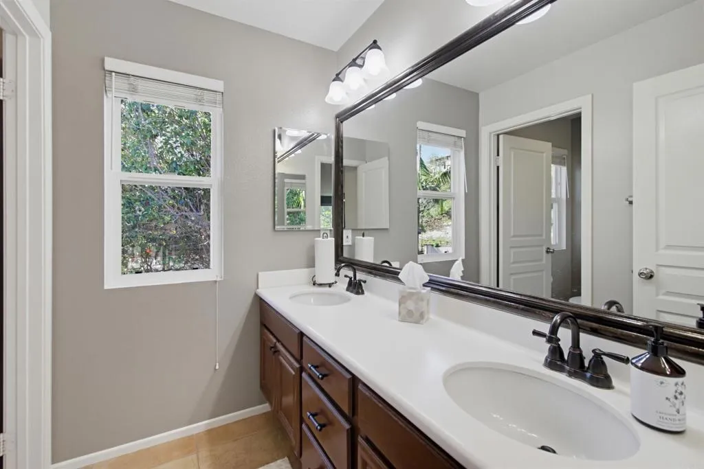 2565 High Trail Court, Chula Vista, CA 91914