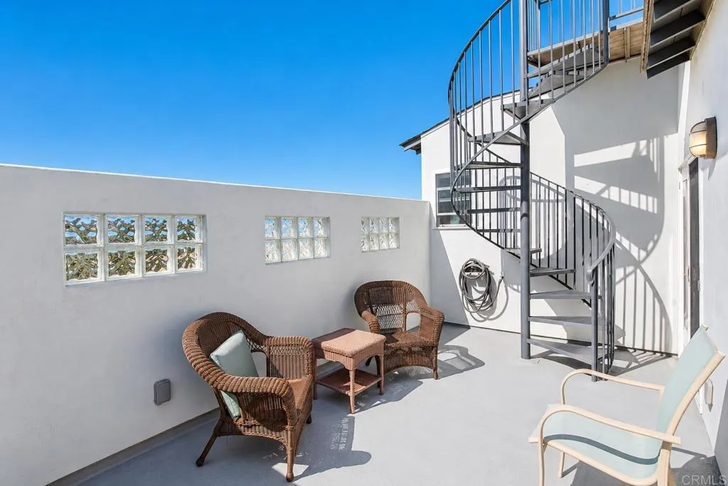169 Sequoia Avenue, Carlsbad, CA 92008