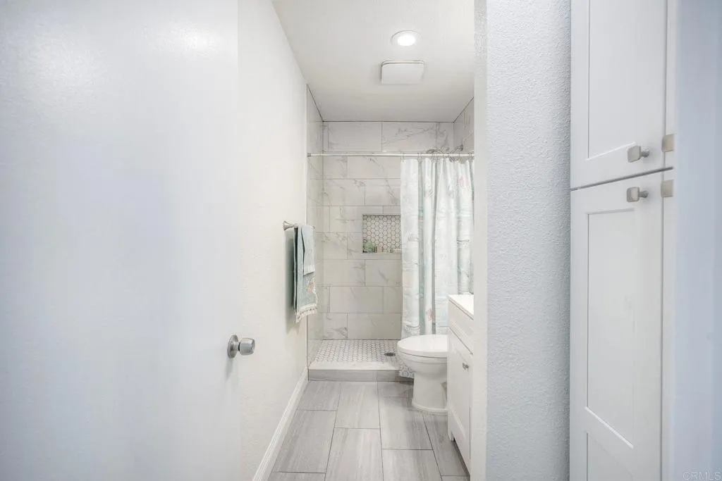 Bath 2 with spacious linen closet~