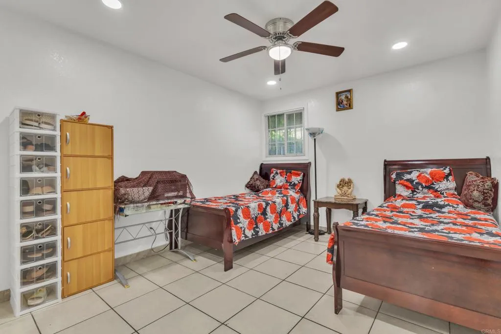 1244 E Madison Ave, #A, El Cajon, CA 92021 1244 E Madison Ave, #A, El Cajon, CA 92021