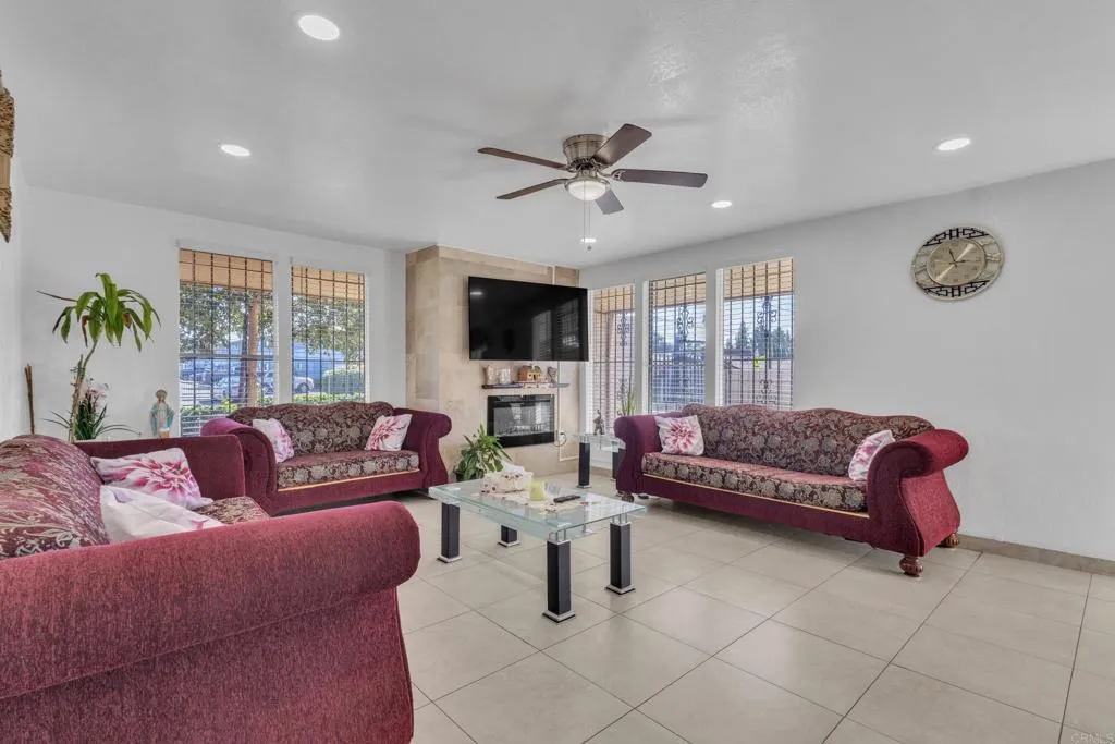 1244 E Madison Ave, #A, El Cajon, CA 92021 1244 E Madison Ave, #A, El Cajon, CA 92021