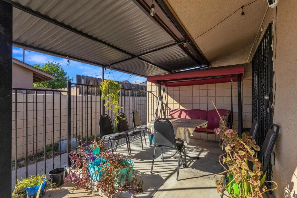 1244 E Madison Ave, #A, El Cajon, CA 92021 1244 E Madison Ave, #A, El Cajon, CA 92021