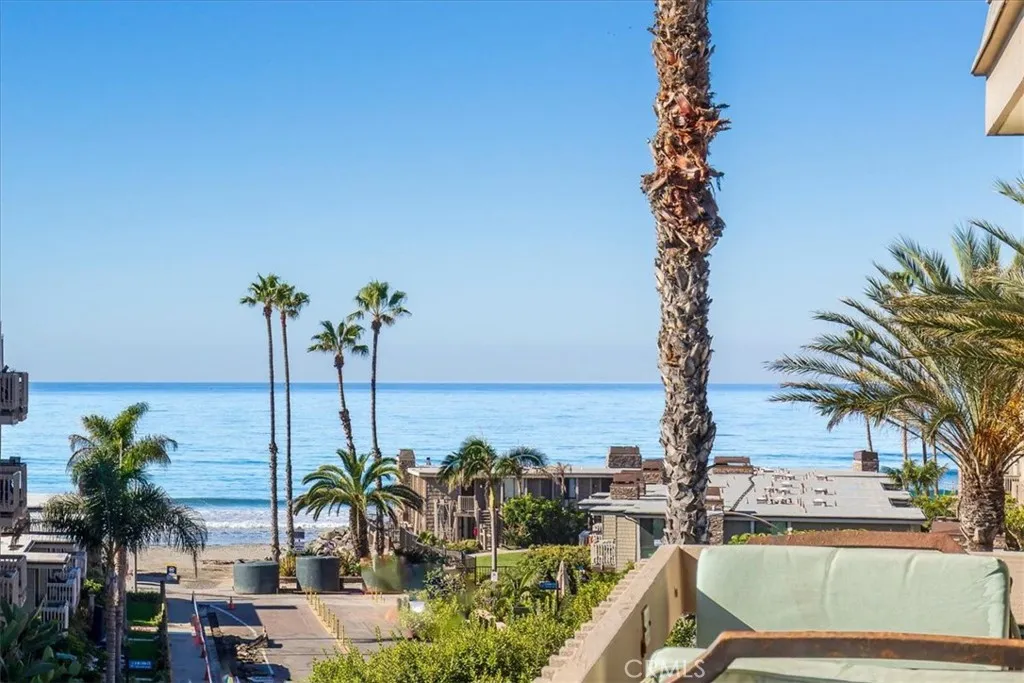 https://cdn.realtyfeed.com/cdn/127/307104214/2ff6a5a4e1474609e66c0ba2edf71afe.webp