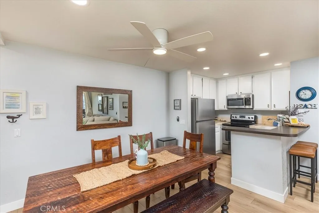 https://cdn.realtyfeed.com/cdn/127/307104214/6889fa6a81359454e564ed60fe03612e.webp