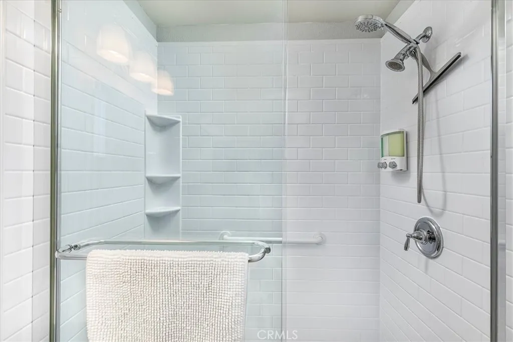 https://cdn.realtyfeed.com/cdn/127/307104214/fbd0054a4ab4a3a9a3499c774644af1a.webp