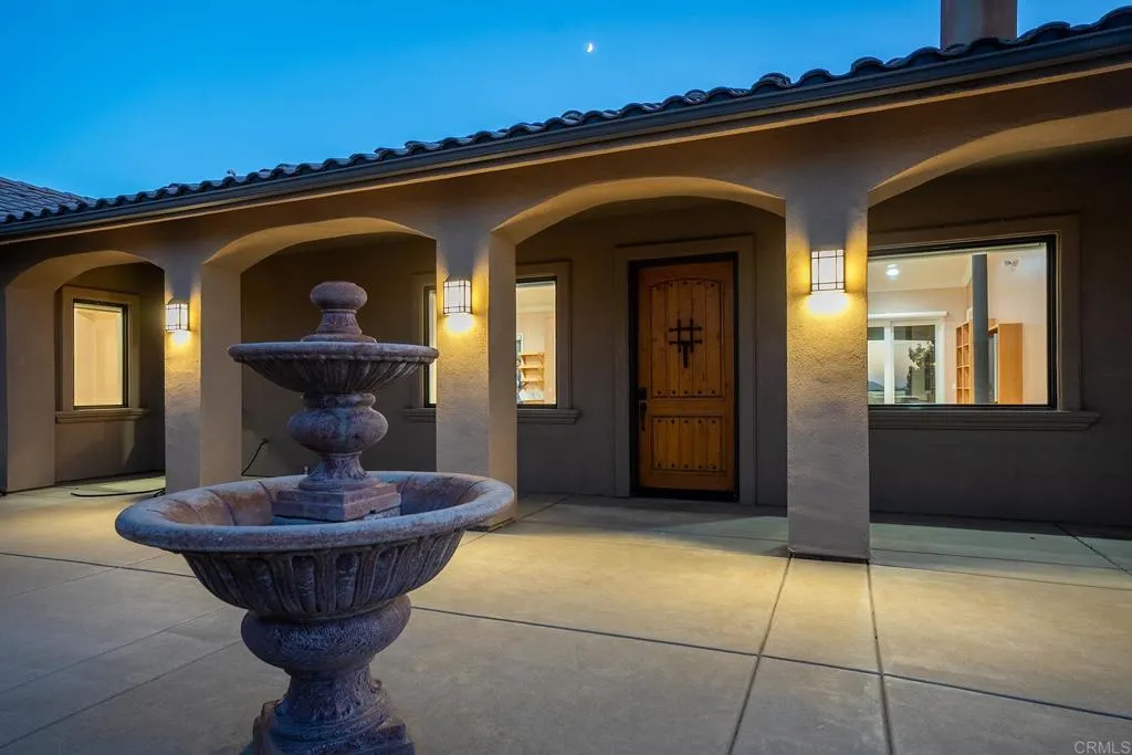 23648 OLD RANCH RD, Alpine, CA 91901 23648 OLD RANCH RD, Alpine, CA 91901