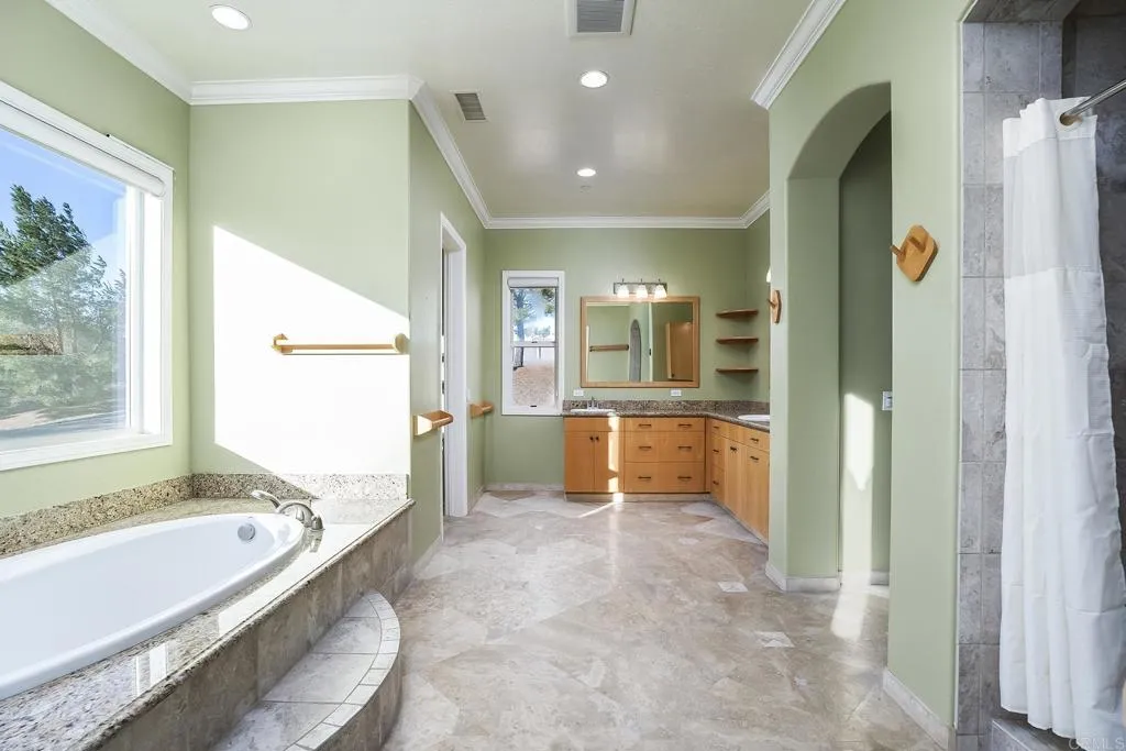 23648 OLD RANCH RD, Alpine, CA 91901 23648 OLD RANCH RD, Alpine, CA 91901