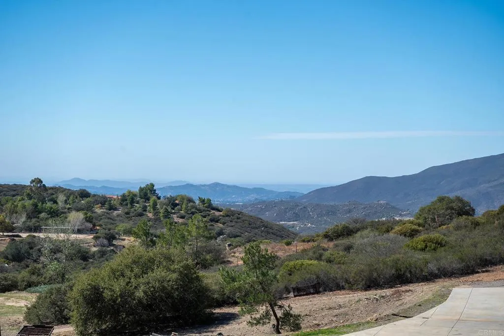 23648 OLD RANCH RD, Alpine, CA 91901 23648 OLD RANCH RD, Alpine, CA 91901