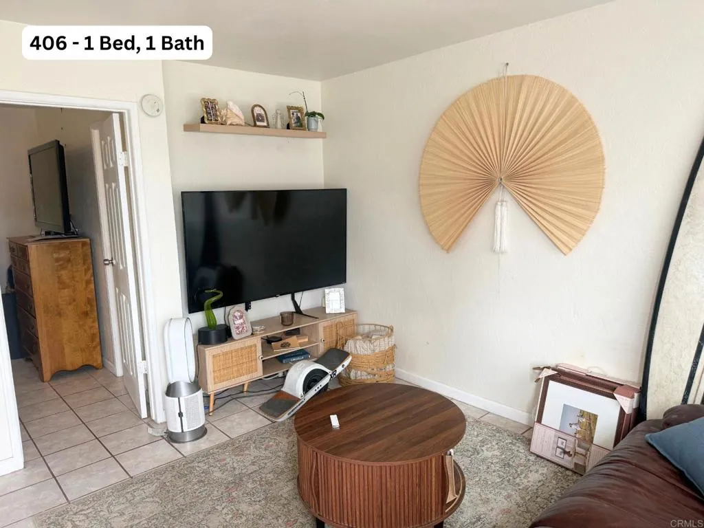 406-8 S Myers Street, Oceanside, CA 92054