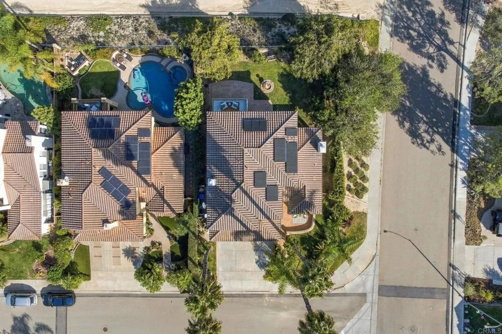 7818 Via Opuntia, Carlsbad, CA 92009 7818 Via Opuntia, Carlsbad, CA 92009