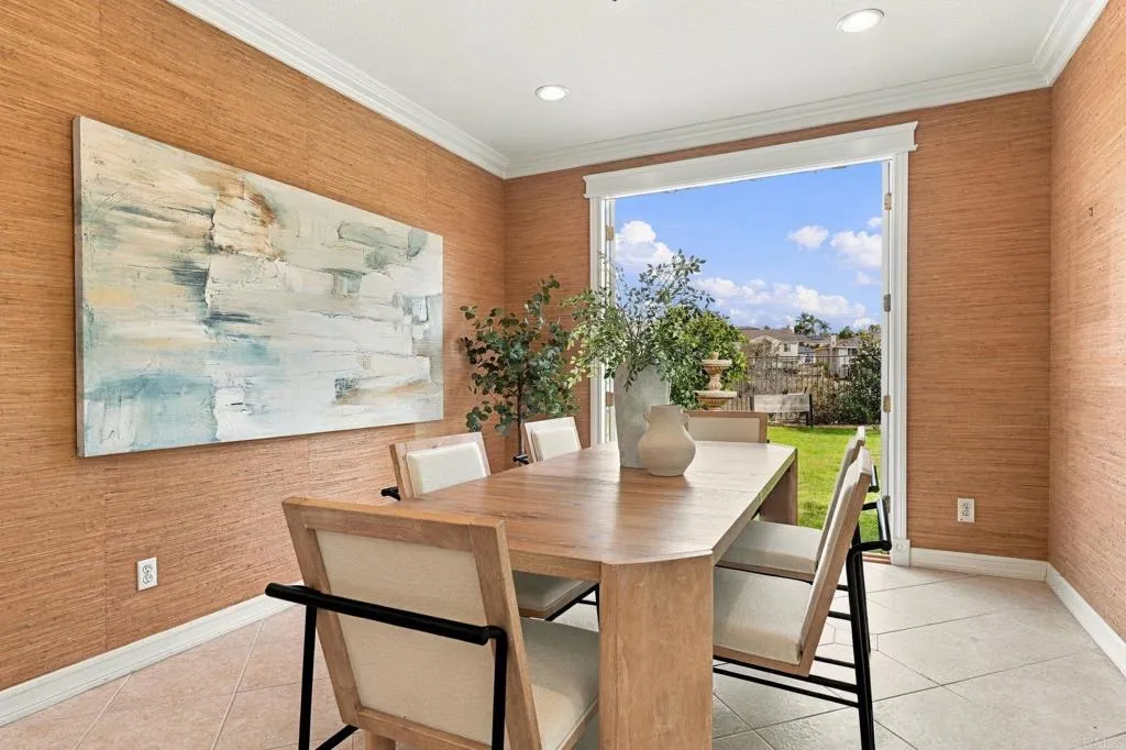 7818 Via Opuntia, Carlsbad, CA 92009 7818 Via Opuntia, Carlsbad, CA 92009