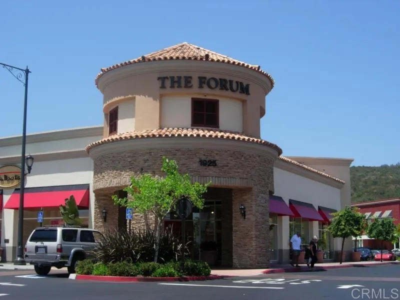 7818 Via Opuntia, Carlsbad, CA 92009 7818 Via Opuntia, Carlsbad, CA 92009