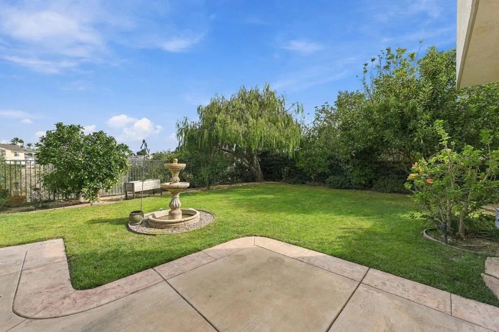7818 Via Opuntia, Carlsbad, CA 92009 7818 Via Opuntia, Carlsbad, CA 92009