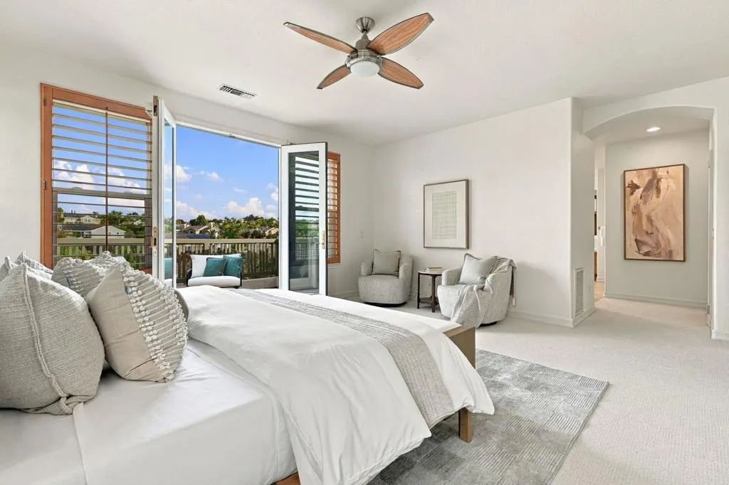 7818 Via Opuntia, Carlsbad, CA 92009 7818 Via Opuntia, Carlsbad, CA 92009