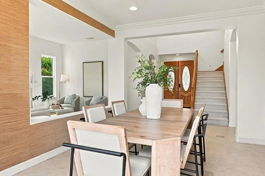 7818 Via Opuntia, Carlsbad, CA 92009 7818 Via Opuntia, Carlsbad, CA 92009