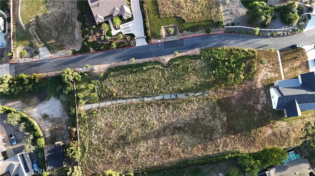 1940 Grey Rabbit Hollow, Fallbrook, CA 92028