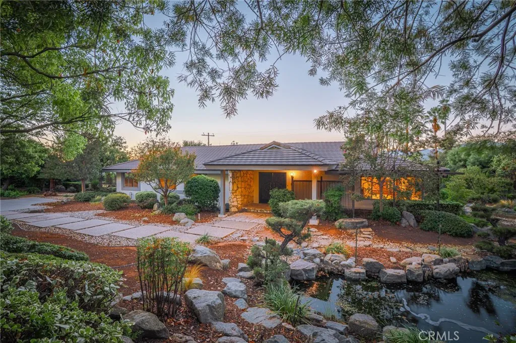 3455 Rancho Rio Bonita