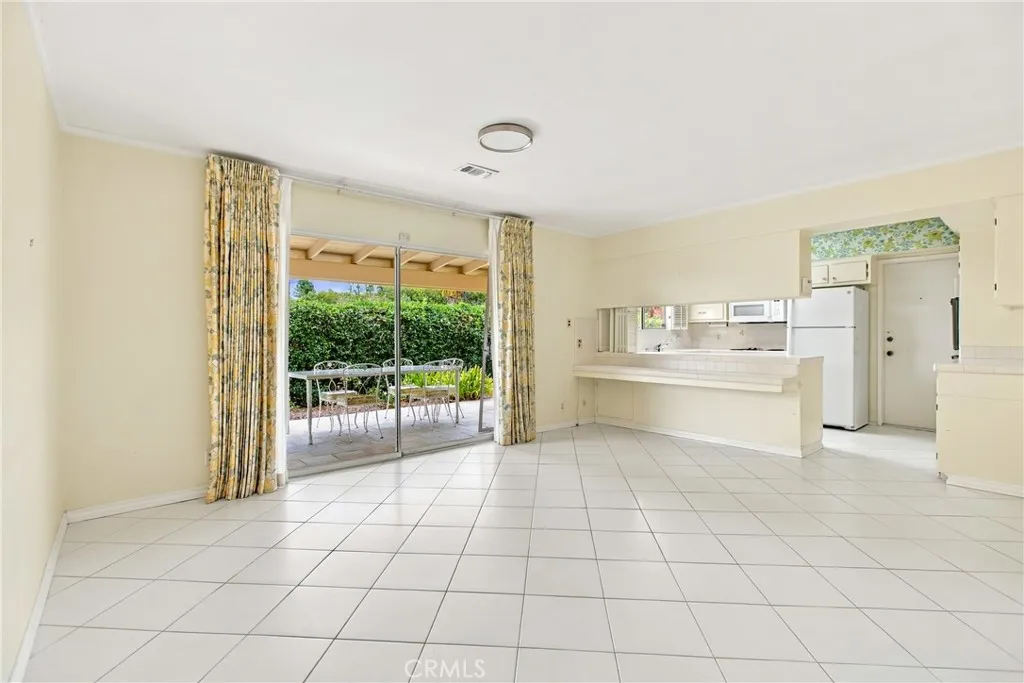 https://cdn.realtyfeed.com/cdn/127/307104371/becd0b2d99b873244109b427e95fe0f3.webp