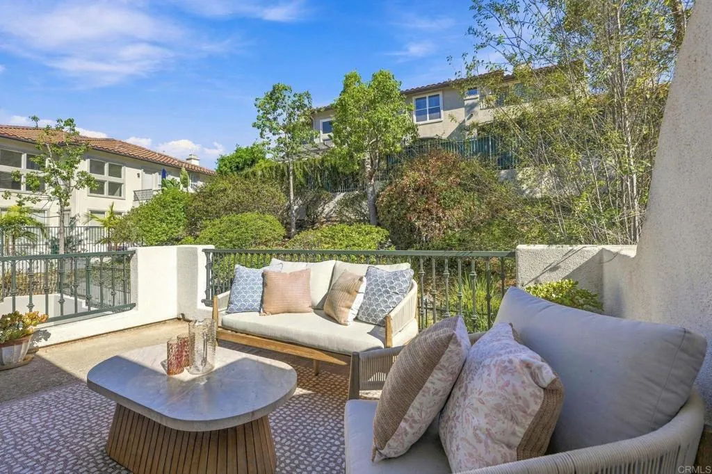 https://cdn.realtyfeed.com/cdn/127/307104377/084fa432c7f2f56bdcb66ce7b879c1bb.webp