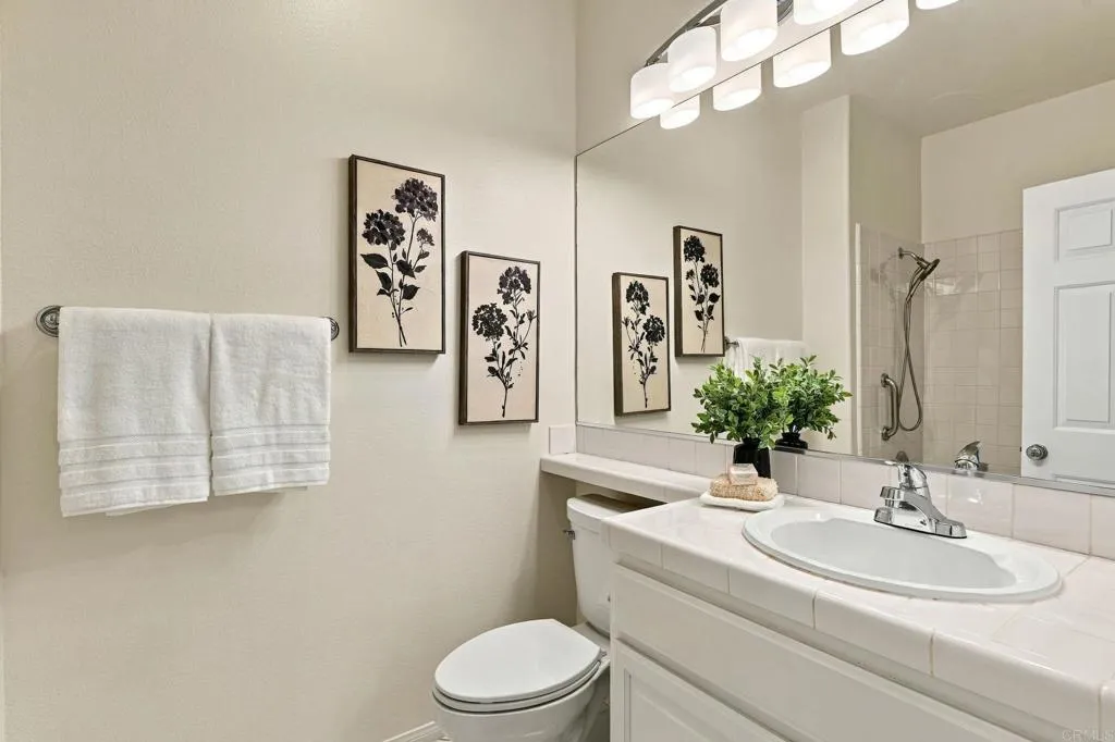 https://cdn.realtyfeed.com/cdn/127/307104377/3fd9f5d1897481e766641993af791fe5.webp