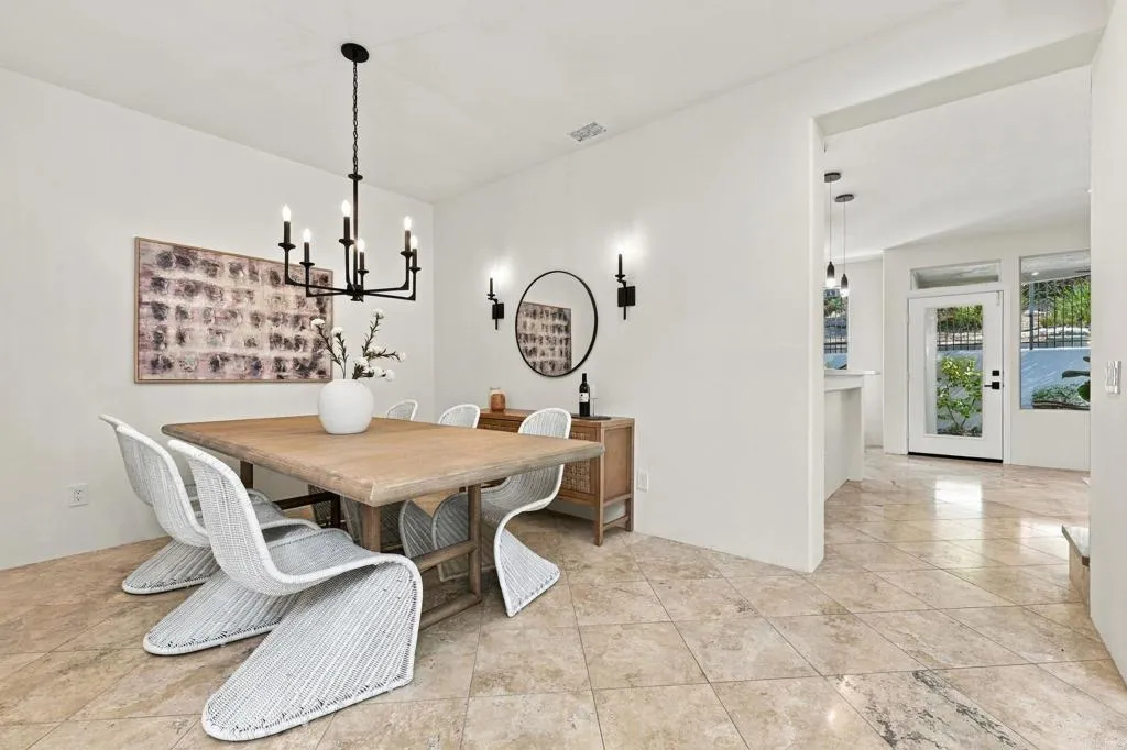 https://cdn.realtyfeed.com/cdn/127/307104377/efd9cedc428b86b723c6e9f1eb4245e8.webp