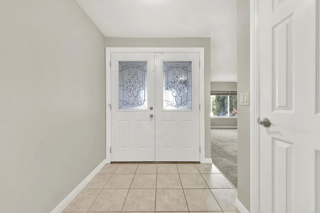 10432 Timberlane Way, Santee, CA 92071