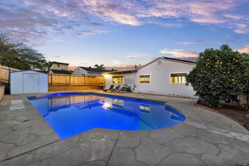 10432 Timberlane Way, Santee, CA 92071