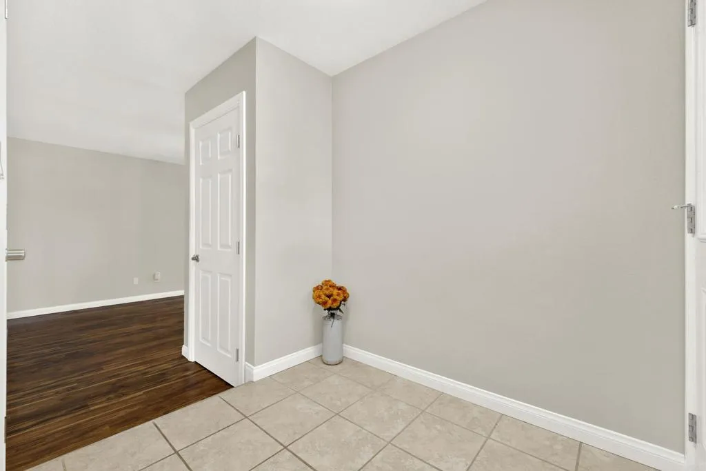 10432 Timberlane Way, Santee, CA 92071