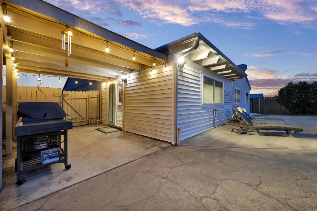 10432 Timberlane Way, Santee, CA 92071