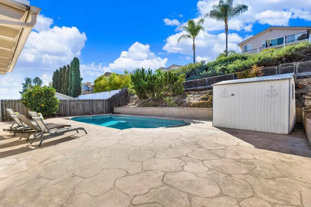 10432 Timberlane Way, Santee, CA 92071