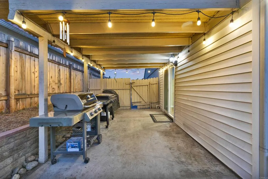 10432 Timberlane Way, Santee, CA 92071