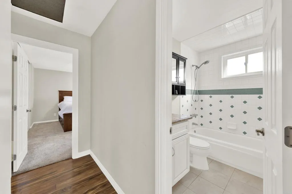 10432 Timberlane Way, Santee, CA 92071