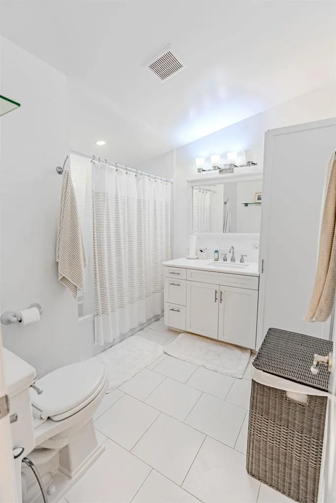 622 Ocean Lane, Imperial Beach, CA 91932