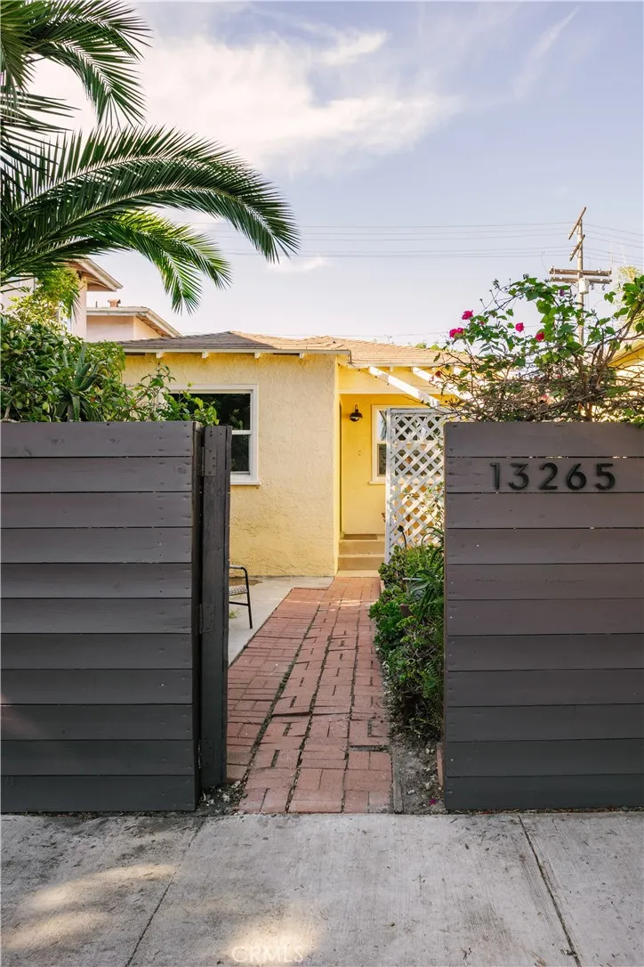 13265 Venice