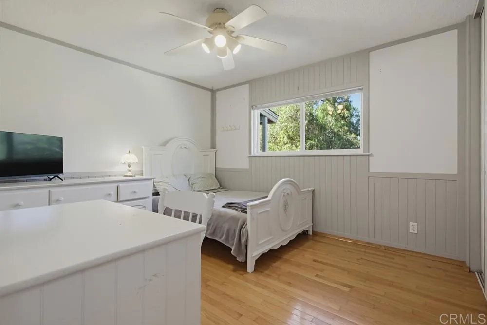 472 E Kalmia Street, Fallbrook, CA 92028 472 E Kalmia Street, Fallbrook, CA 92028