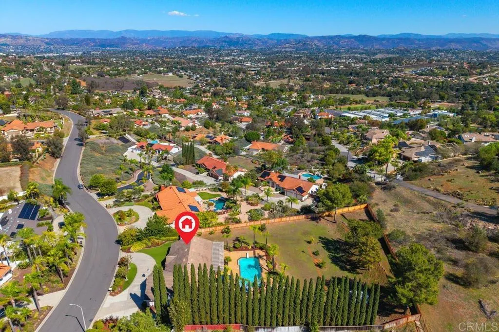 2321 Cortina Circle, Escondido, CA 92029 2321 Cortina Circle, Escondido, CA 92029