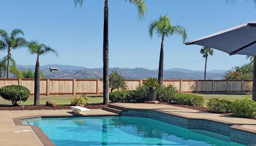 2321 Cortina Circle, Escondido, CA 92029 2321 Cortina Circle, Escondido, CA 92029