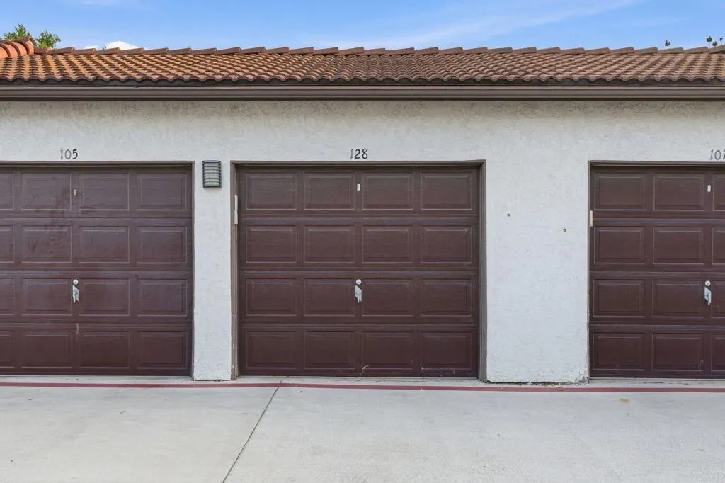 10222 Norma Gardens Drive, #2, Santee, CA 92071 10222 Norma Gardens Drive, #2, Santee, CA 92071