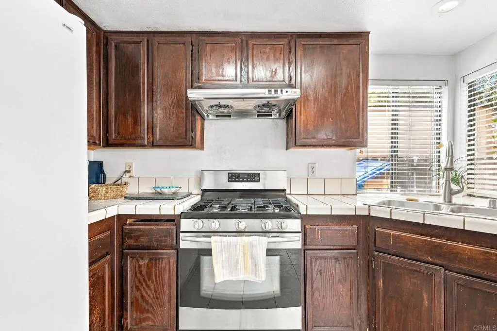 https://cdn.realtyfeed.com/cdn/127/307104739/12317b036359f4a0959c49226201622c.webp