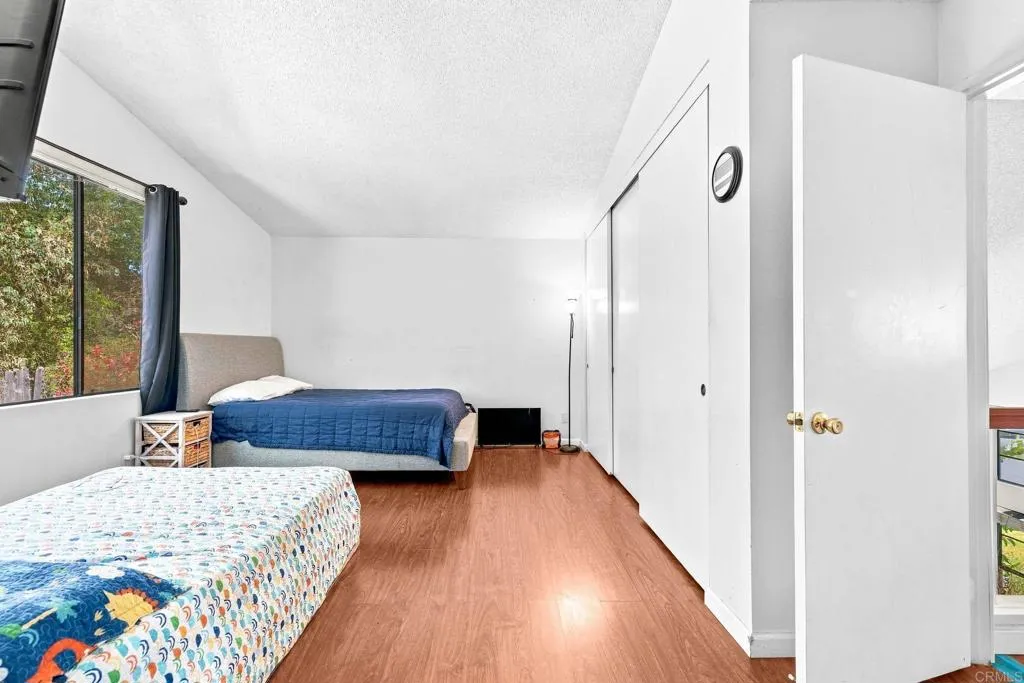 https://cdn.realtyfeed.com/cdn/127/307104739/1ee58c27902e236a95d0627bc039c515.webp